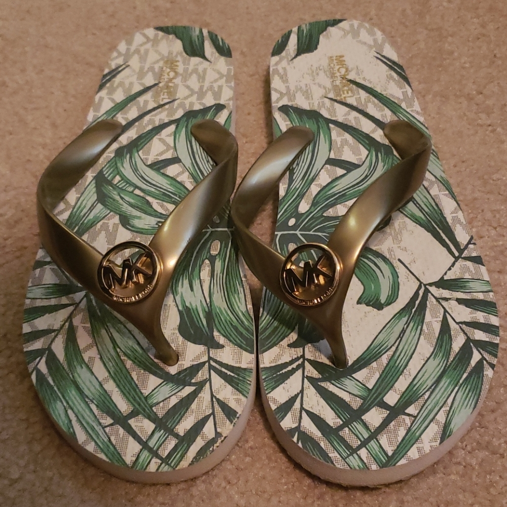 Genuine Michael Kors Flip Flop Sandals Size 8